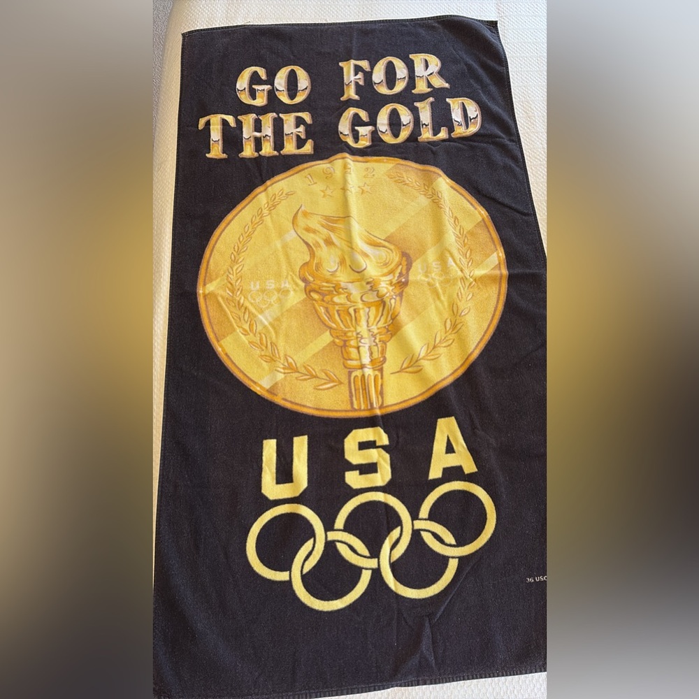 RARE Vintage 1992 USA Olympic Torch Beach Towel